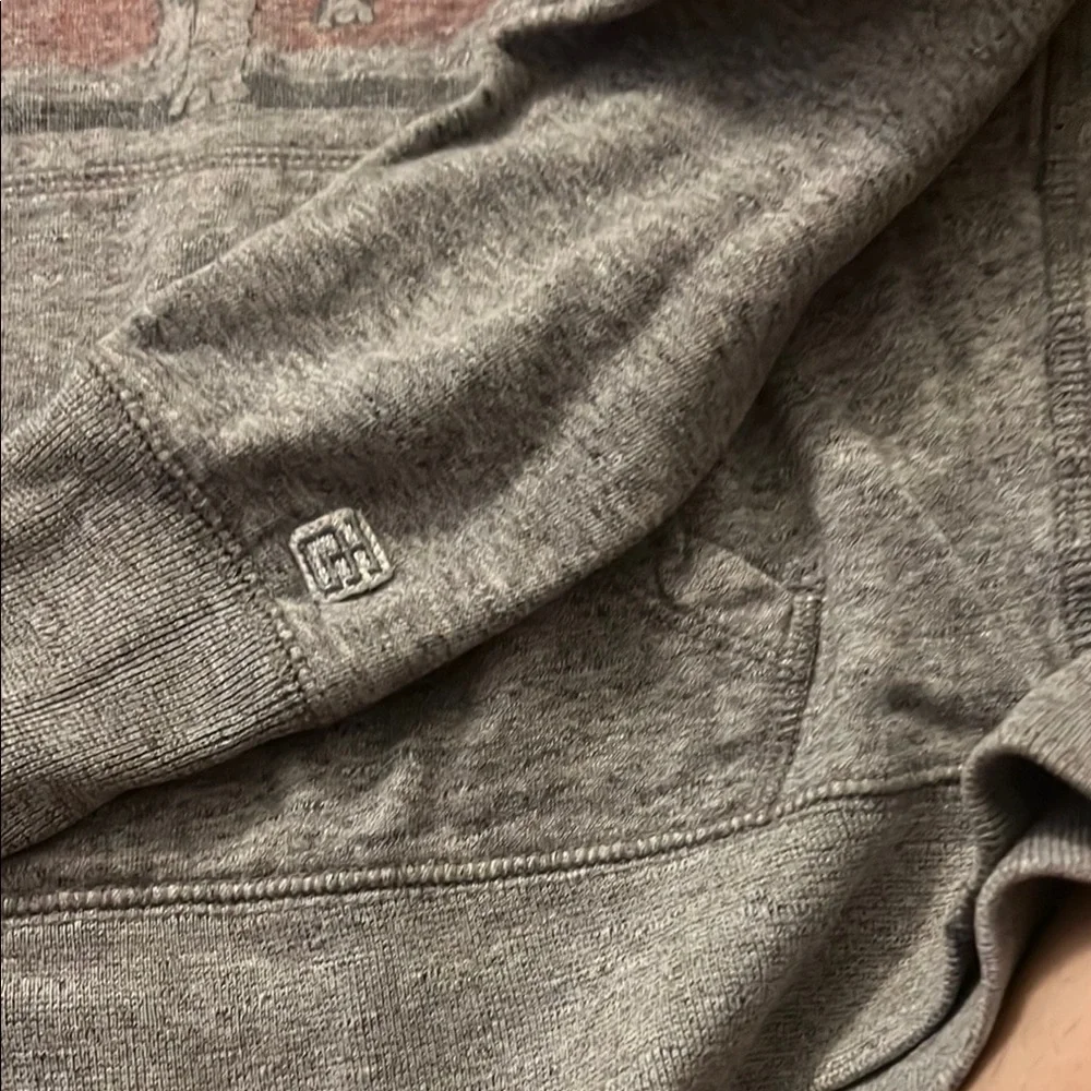 Tailgate stay cozy